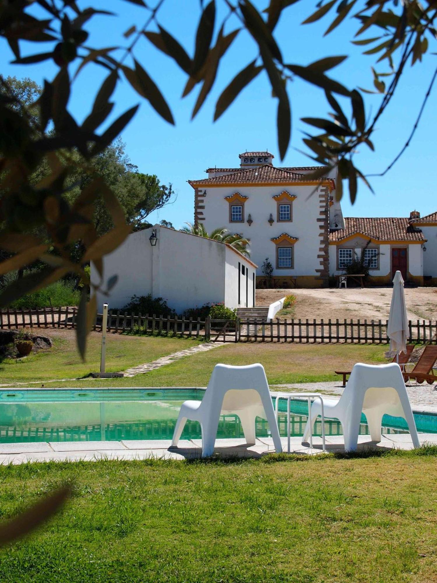 Quinta Dos Ribeiros Guest House Alpalhao  Bagian luar foto