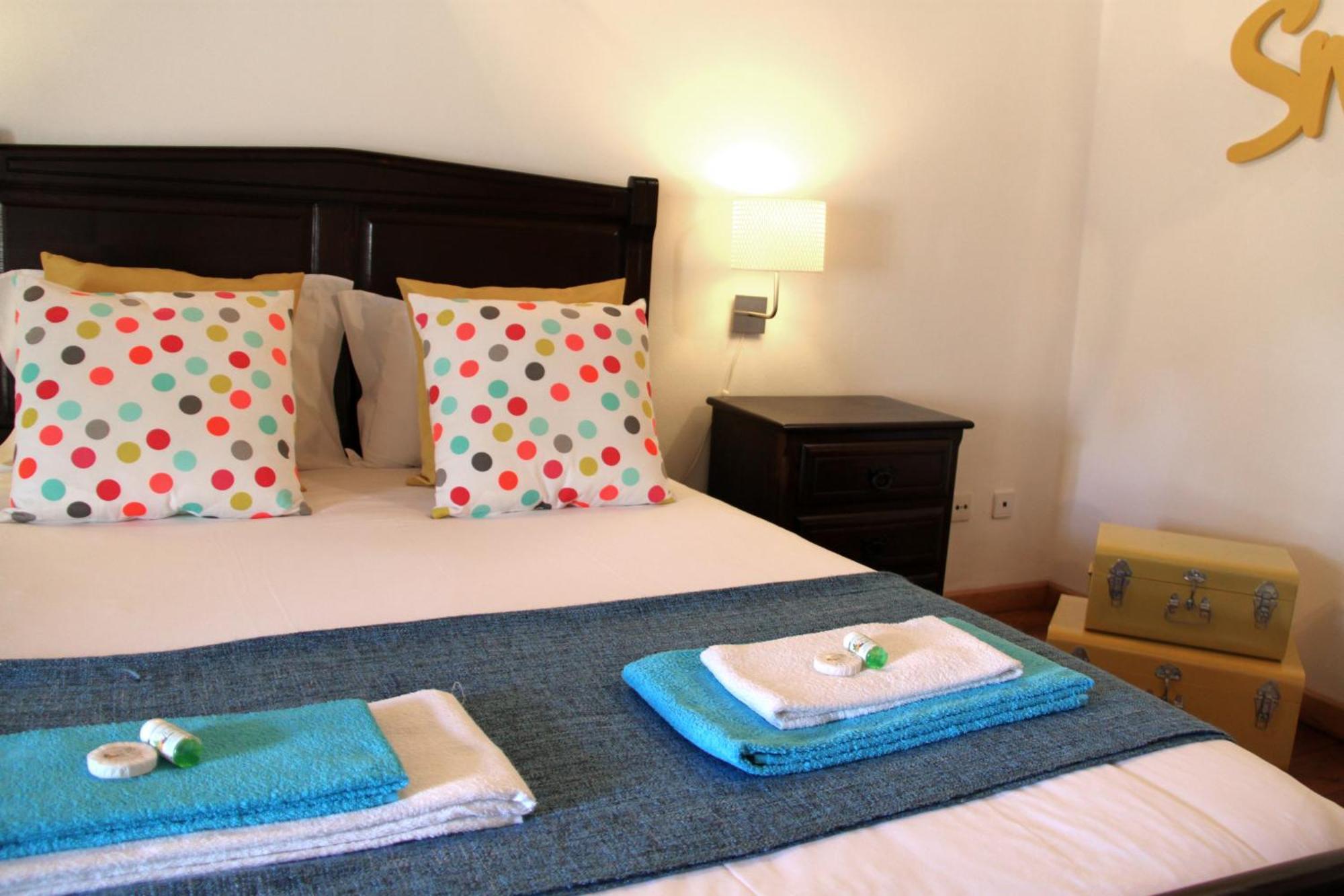 Quinta Dos Ribeiros Guest House Alpalhao  Ruang foto
