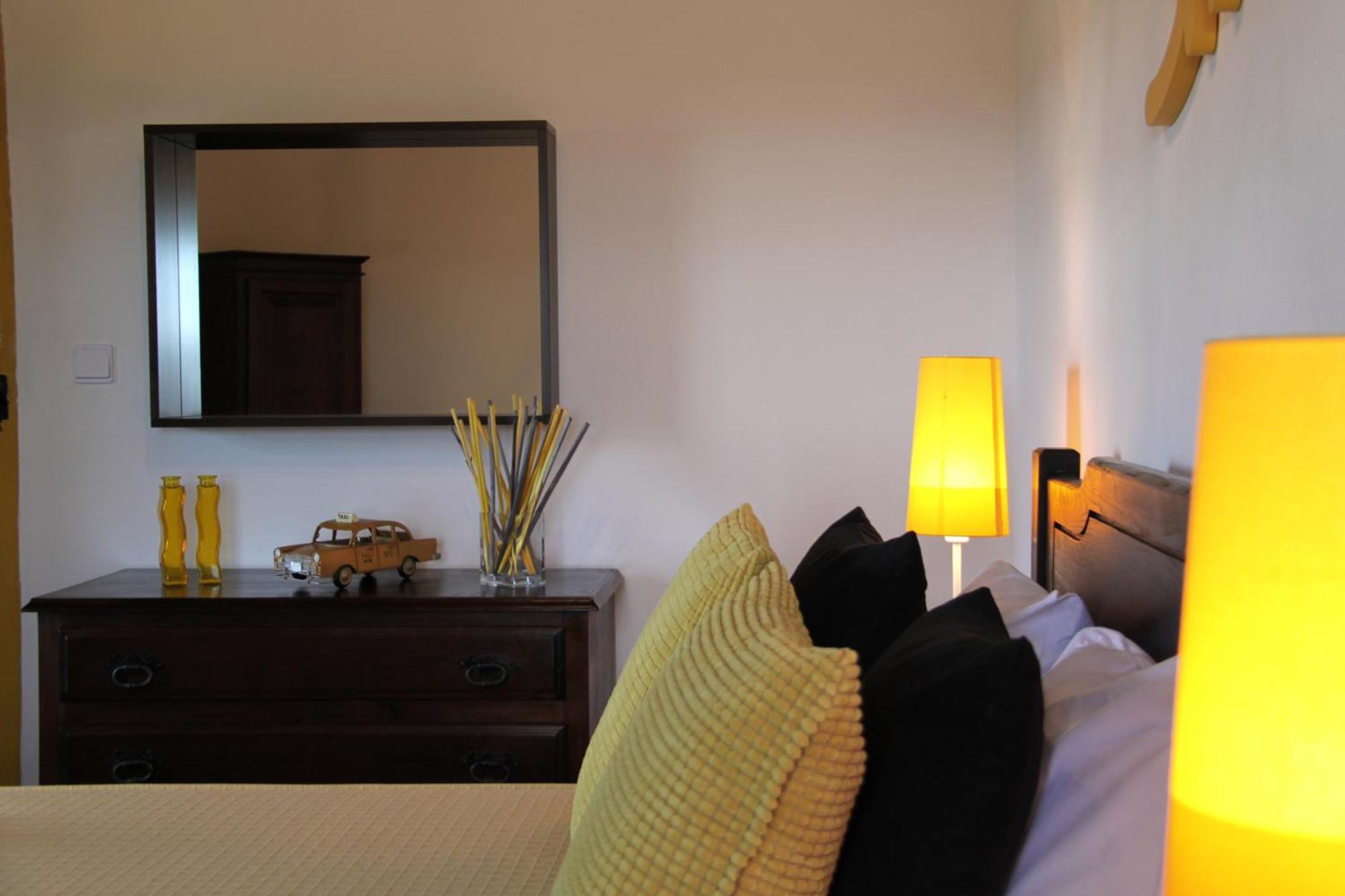 Quinta Dos Ribeiros Guest House Alpalhao  Ruang foto