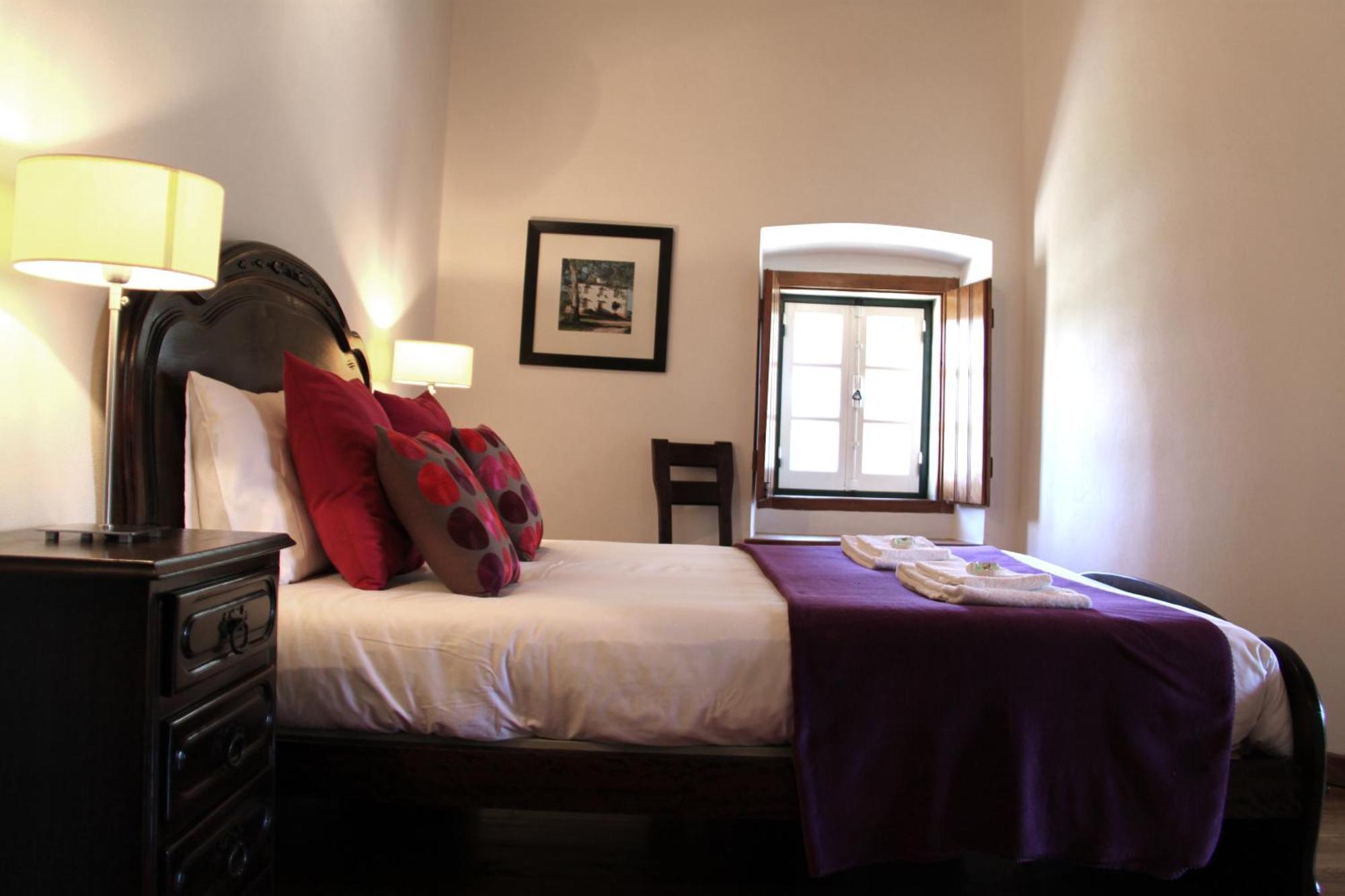 Quinta Dos Ribeiros Guest House Alpalhao  Ruang foto