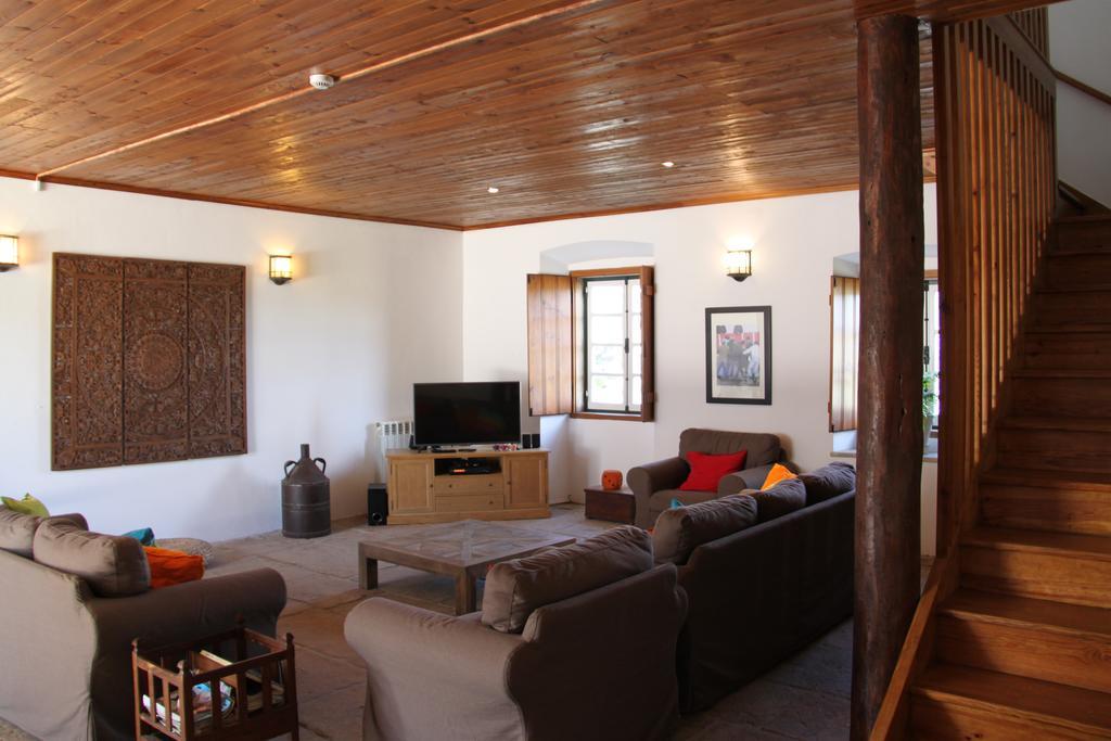 Quinta Dos Ribeiros Guest House Alpalhao  Bagian luar foto