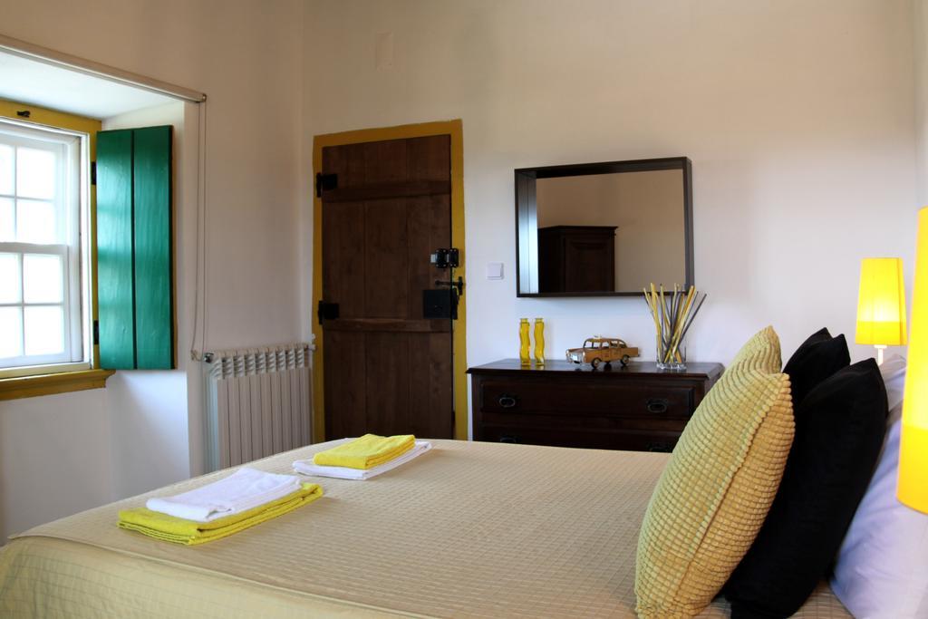 Quinta Dos Ribeiros Guest House Alpalhao  Bagian luar foto